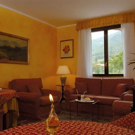 Hotell Astra Tignale