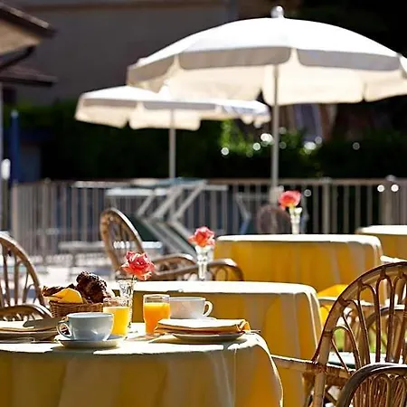 Hotel Astra