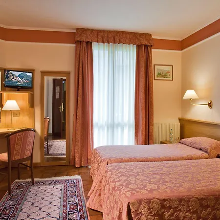Astra Hotel